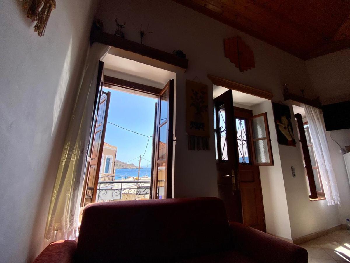 Villa Afroditi Chalki Town エクステリア 写真